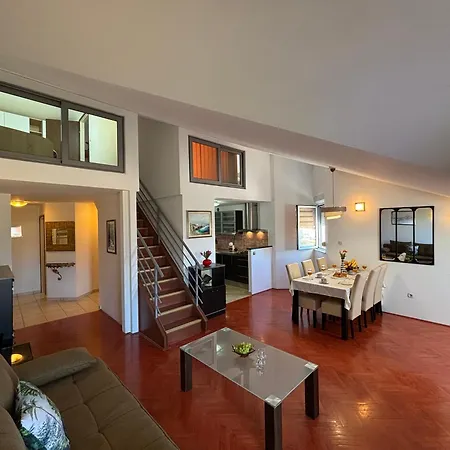 Luxic Horizon Apartmán *